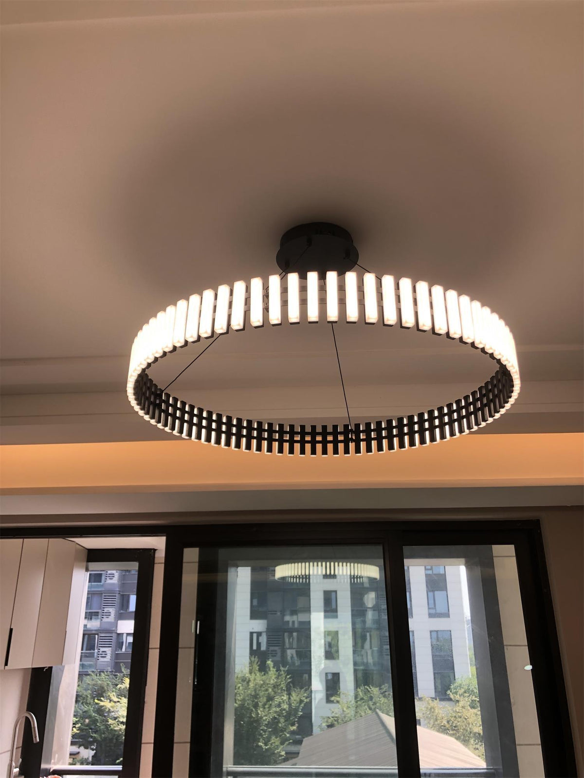 Rivo lámpara de araña Stylis con LED