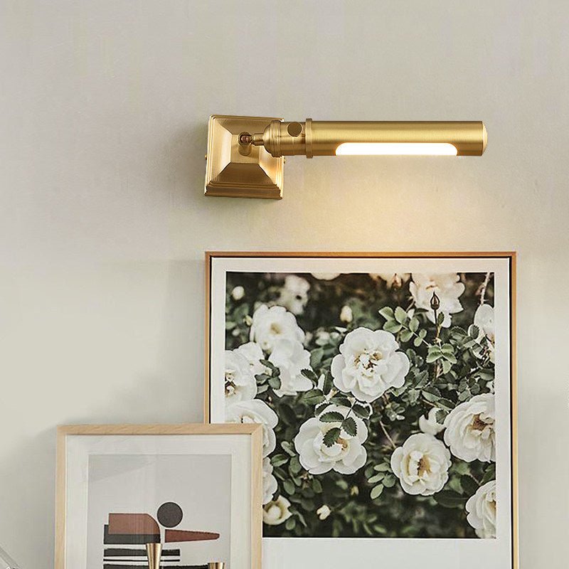 Renuira aplique de pared Forge