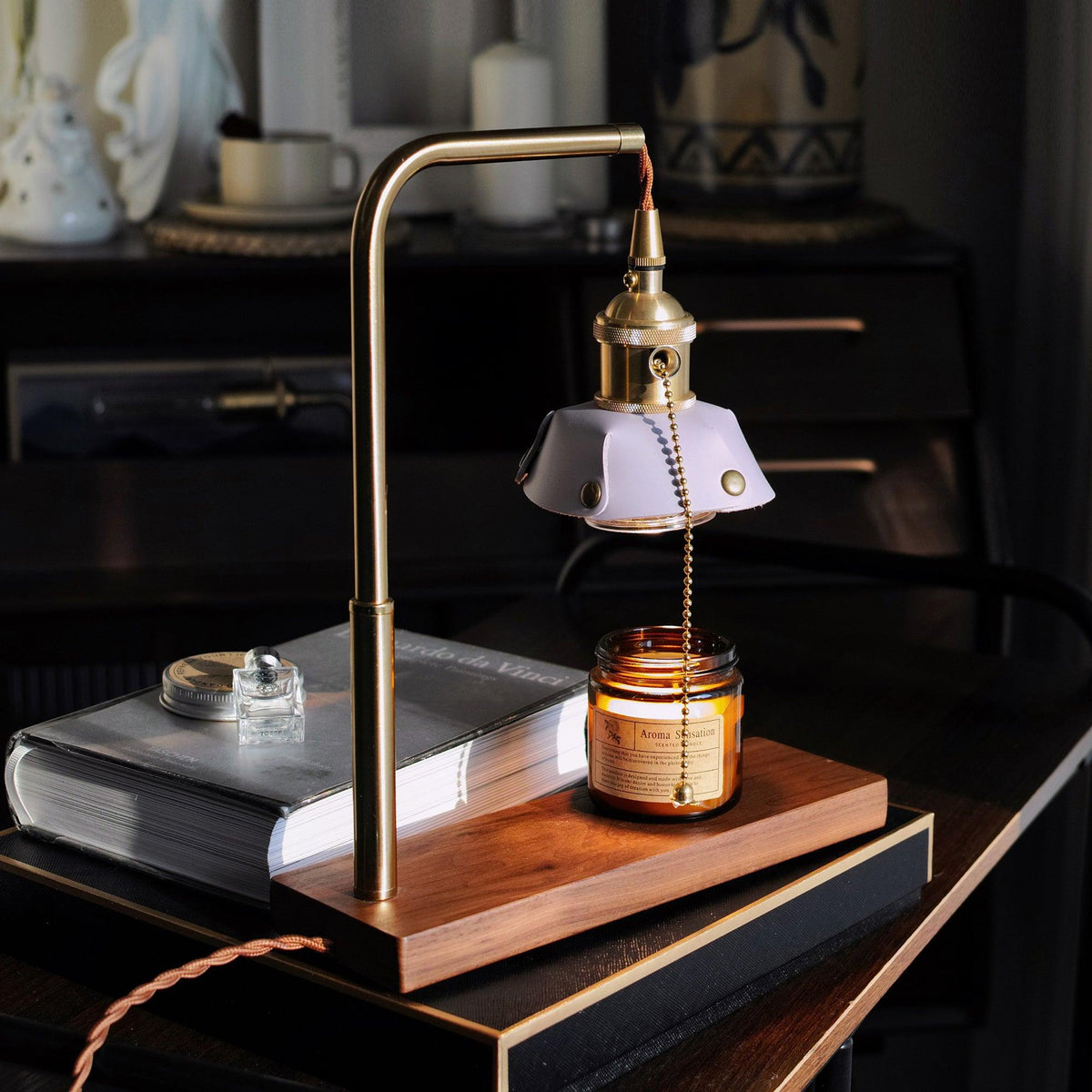 Clark lámpara de mesa moderna de madera
