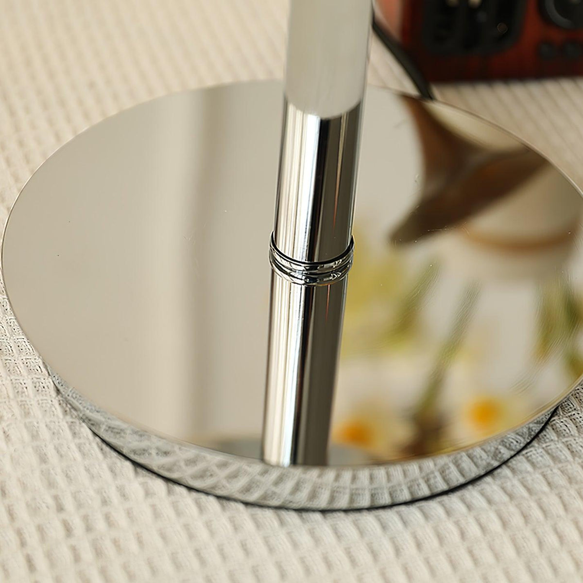Solise lámpara de mesa de vidrio