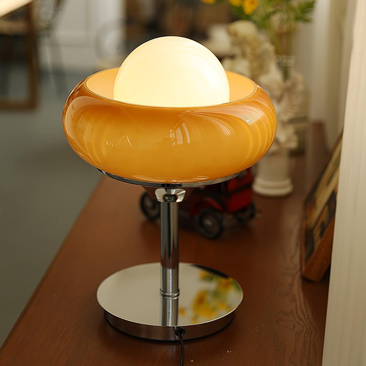 Solise lámpara de mesa de vidrio