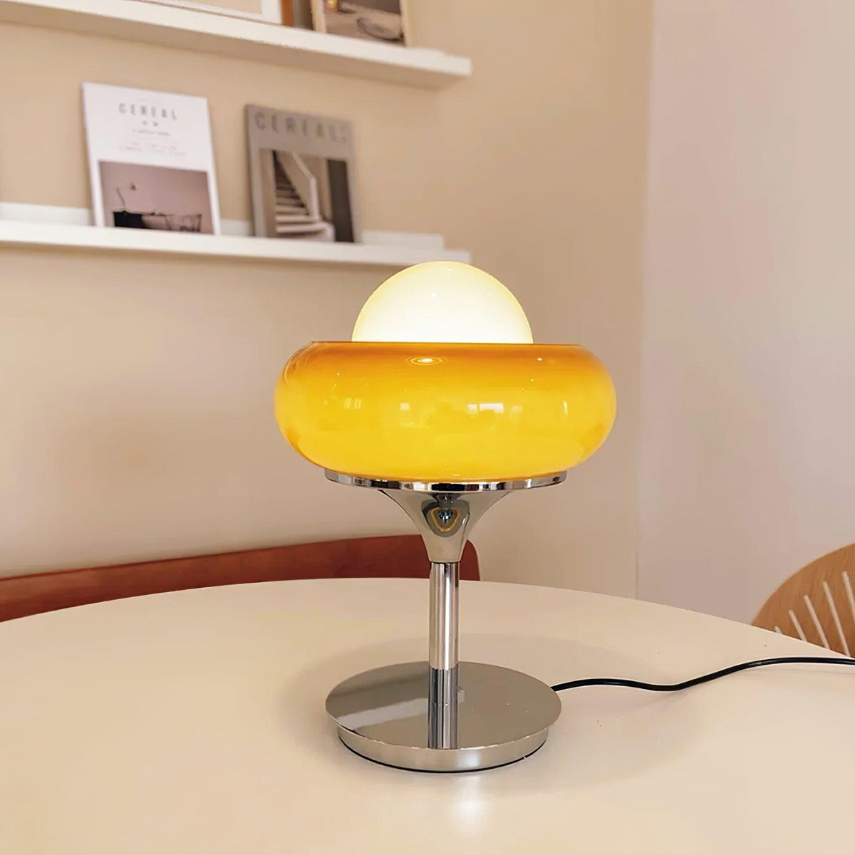 Solise lámpara de mesa de vidrio