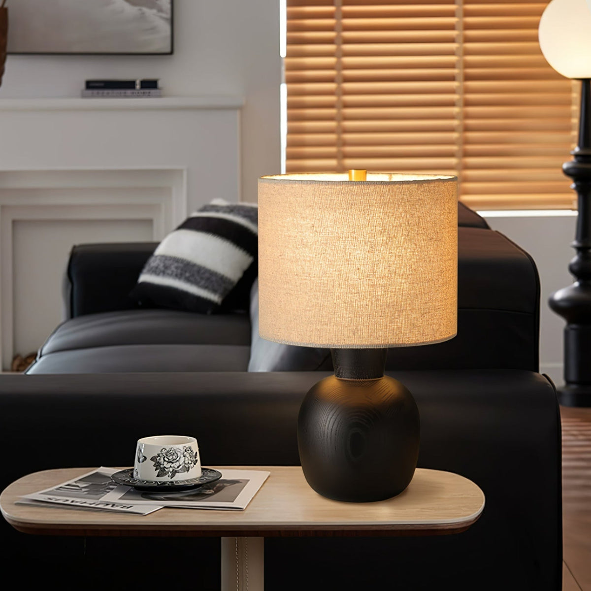 Joan lámpara de mesa minimalista de madera