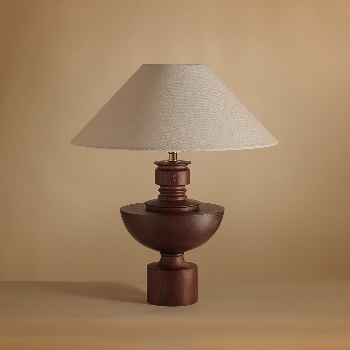 Dunell lámpara de mesa de madera y tejido vintage