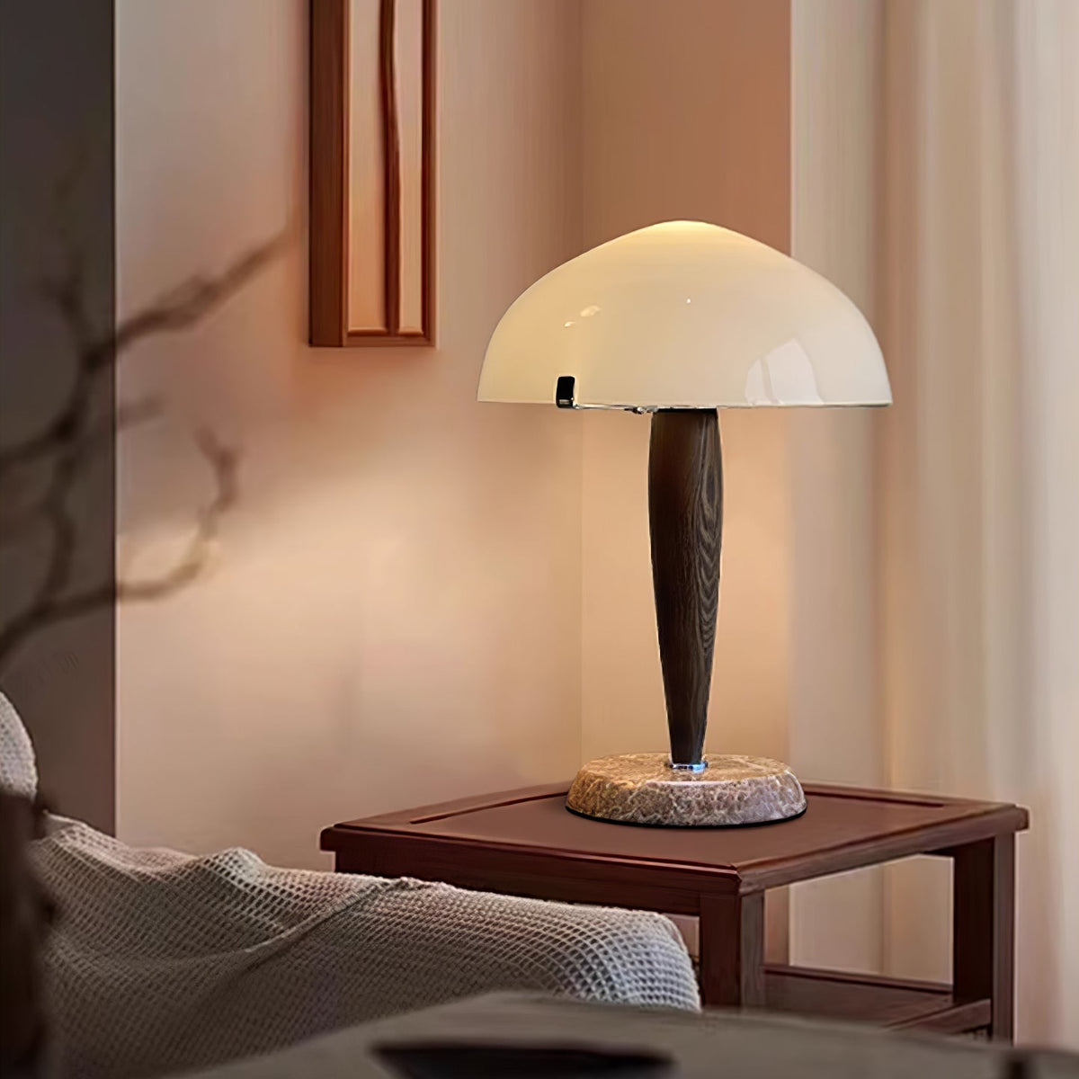 Emerson lámpara de mesa de madera