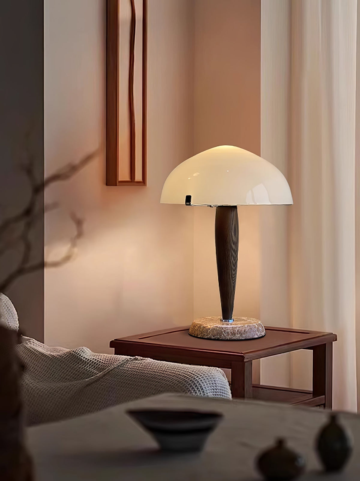 Emerson lámpara de mesa de madera