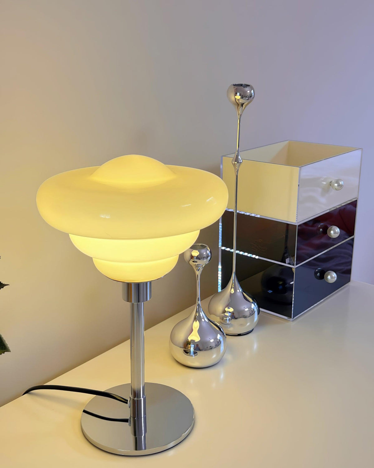Oreloaine lámpara de mesa