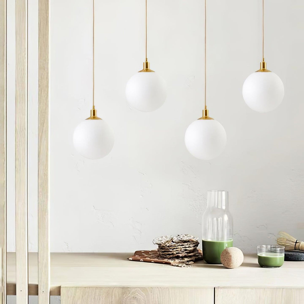 Orbita lámpara colgante minimalista de latón