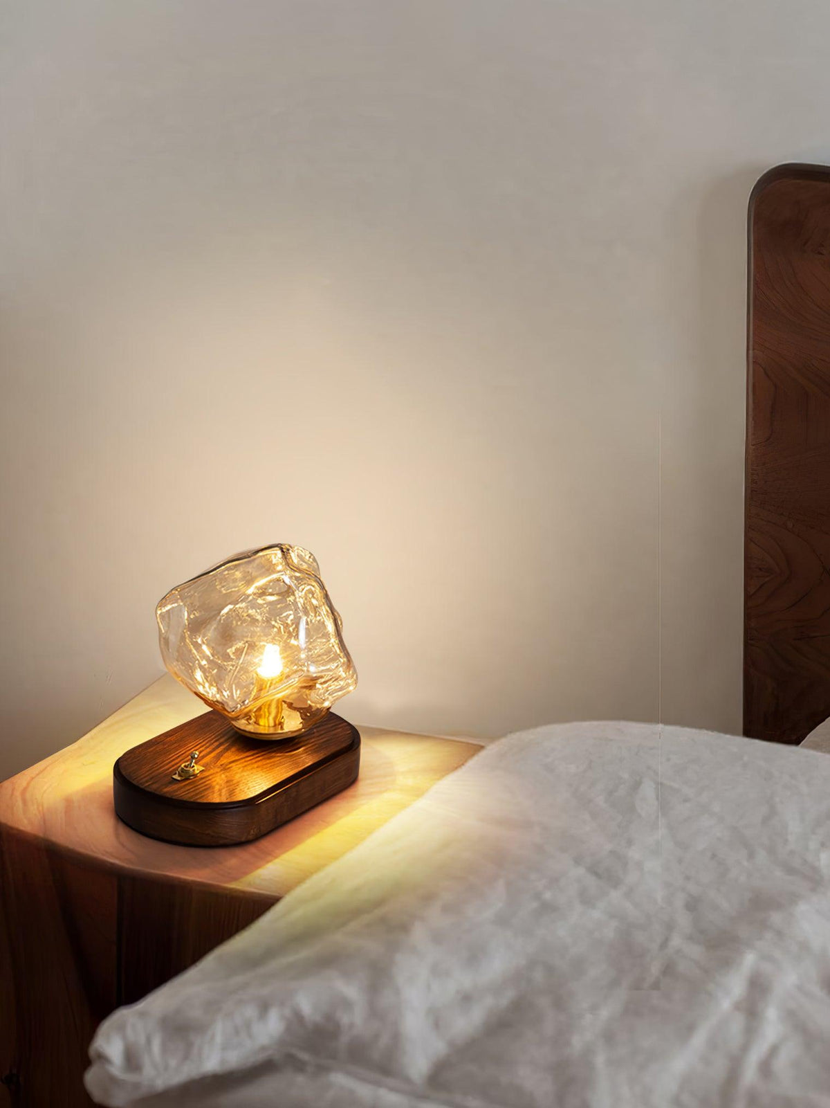 Maris lámpara de mesa artística de madera