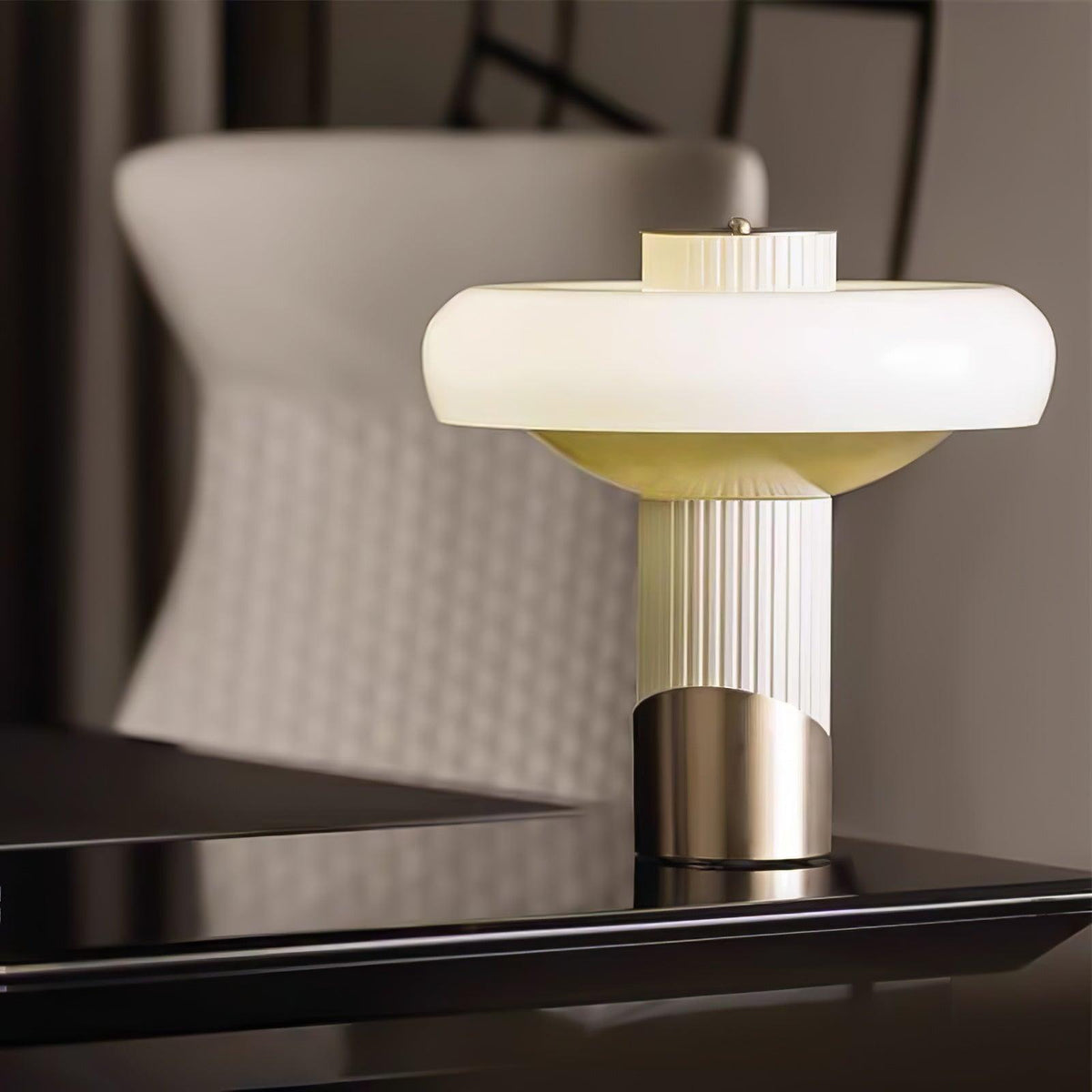 Velisine lámpara de mesa contemporánea de vidrio