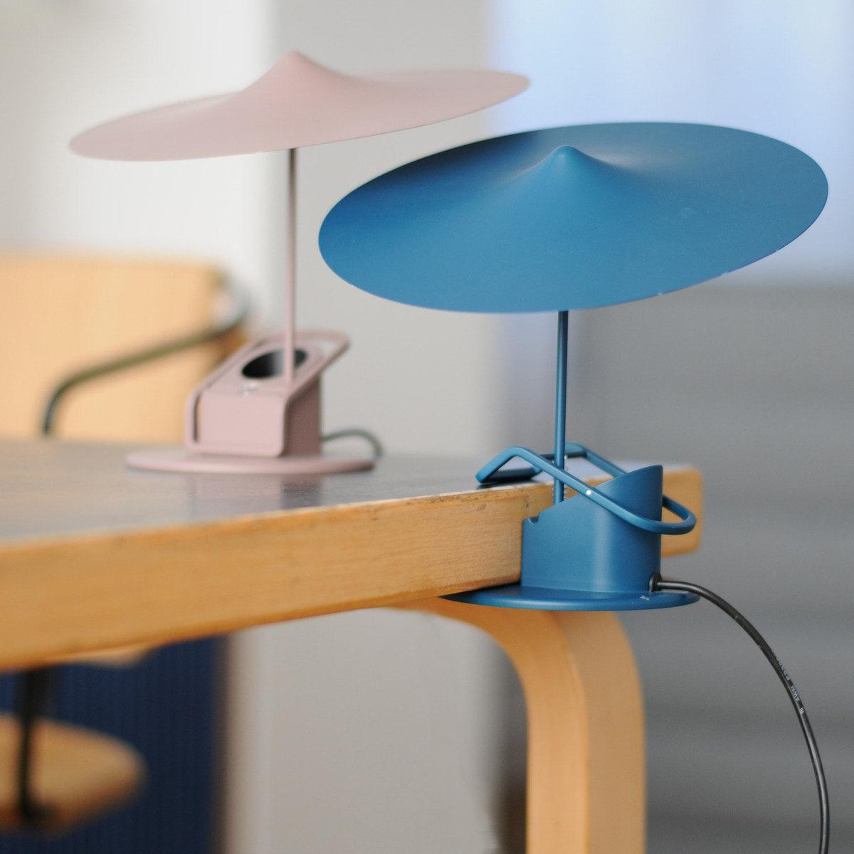 Lumoce lámpara de mesa futurista