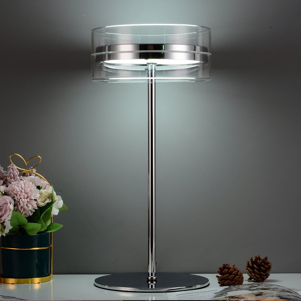 Lioreette lámpara de mesa en cromo y vidrio