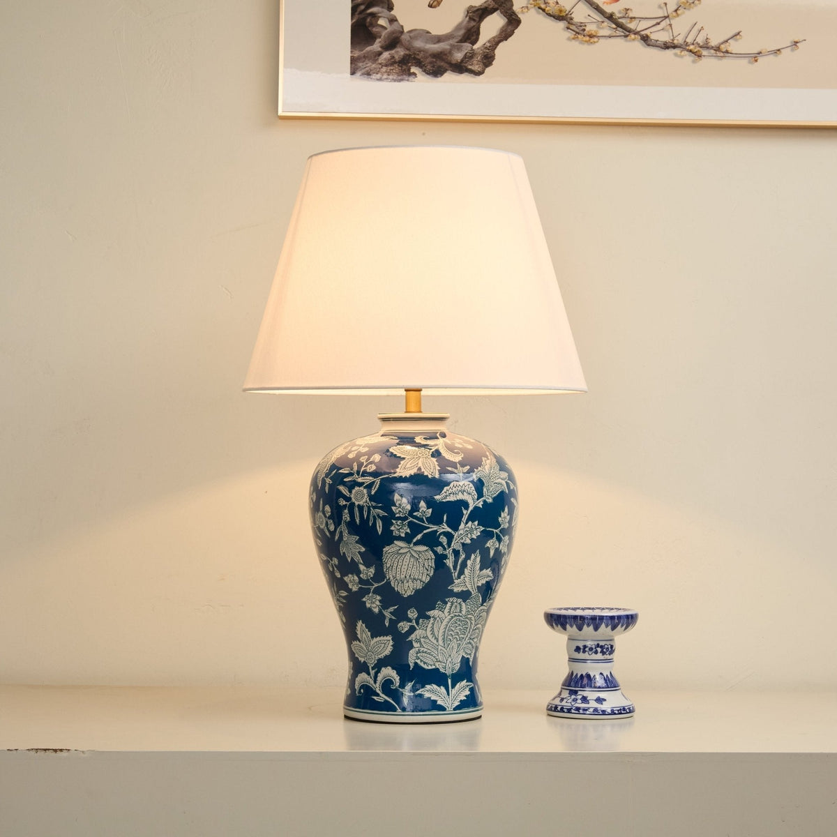 Indigo lámpara de mesa con motivos florales en cerámica