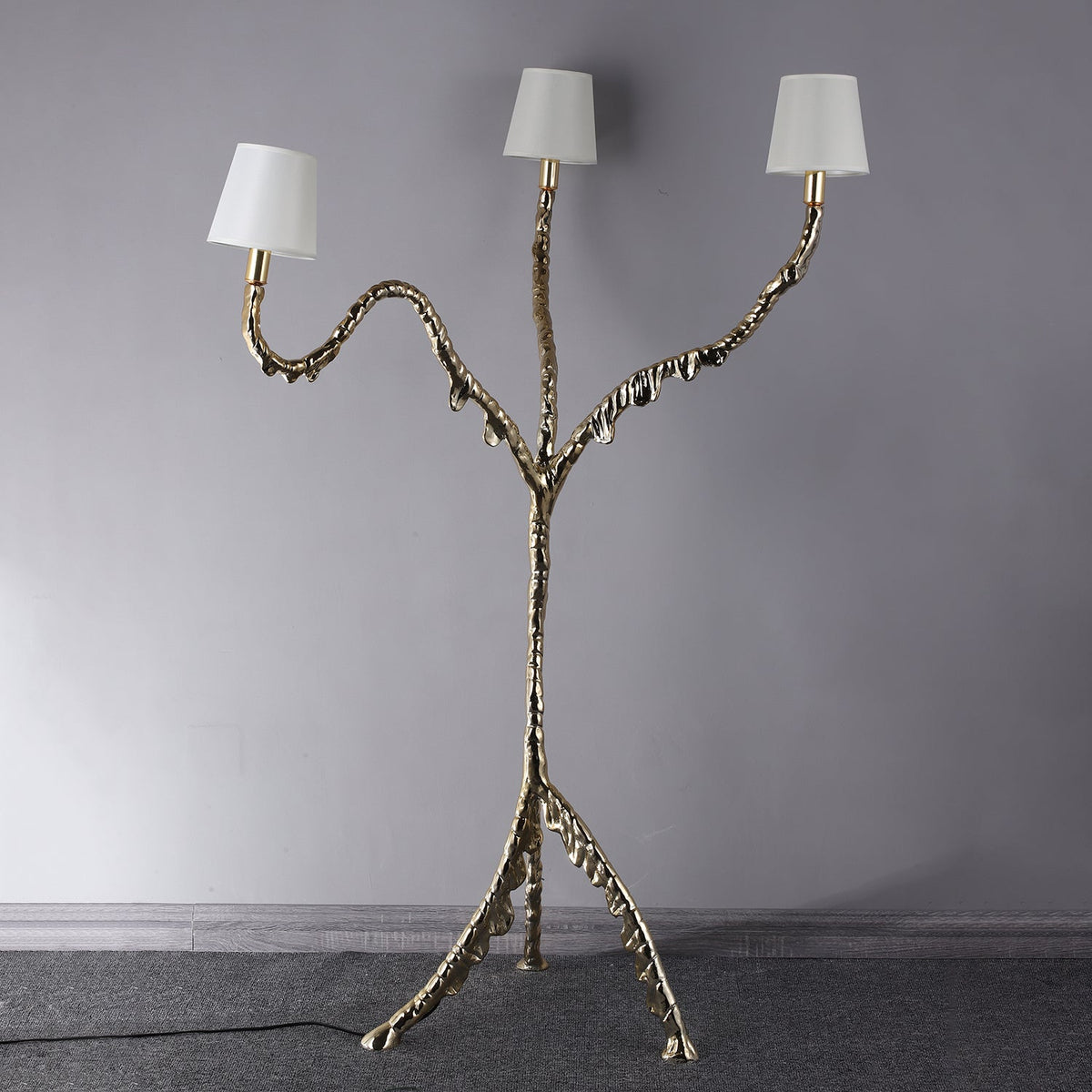 Dendria lámpara de pie Triple-Arm Branch Sculptural