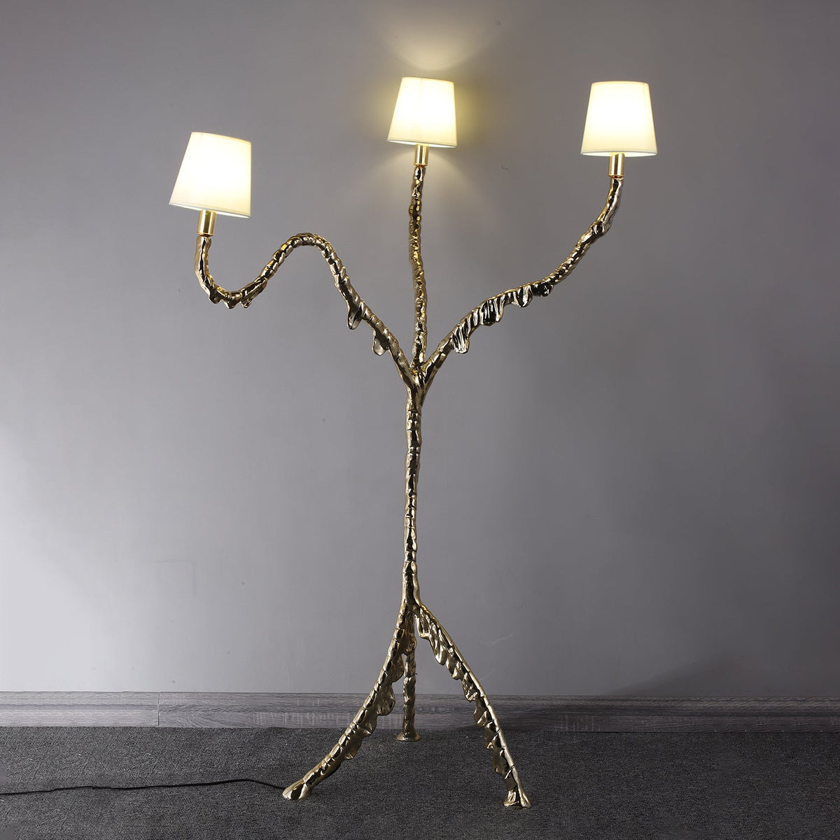 Dendria lámpara de pie Triple-Arm Branch Sculptural