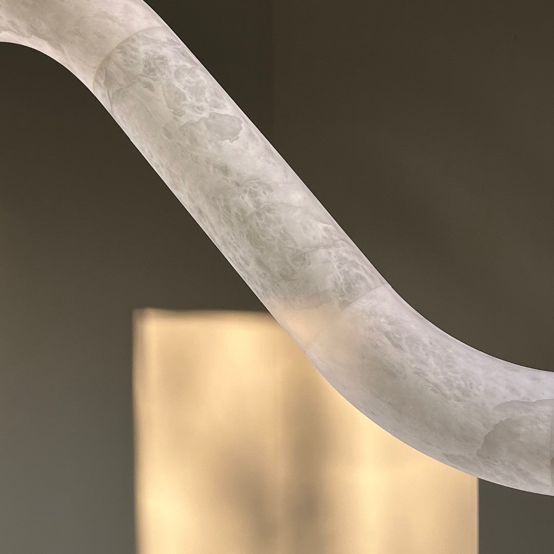 Mithos lámpara colgante curva de alabastro