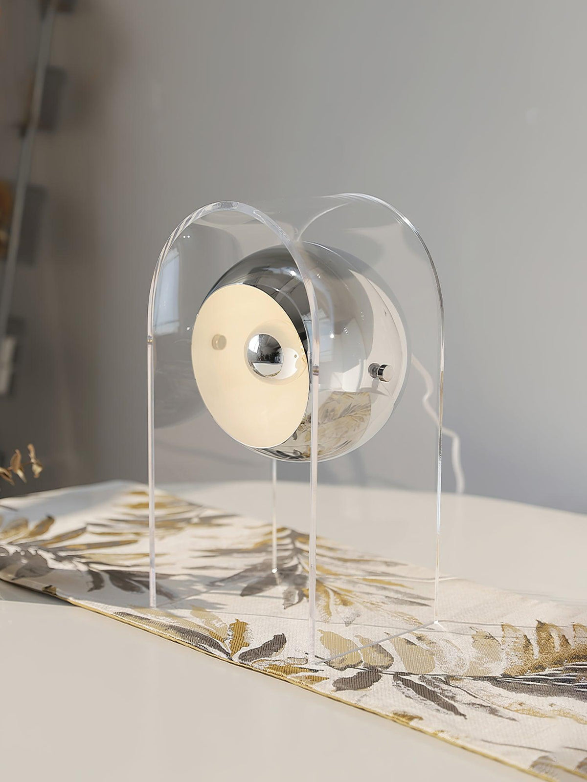 Tynza lámpara de mesa de acero futurista
