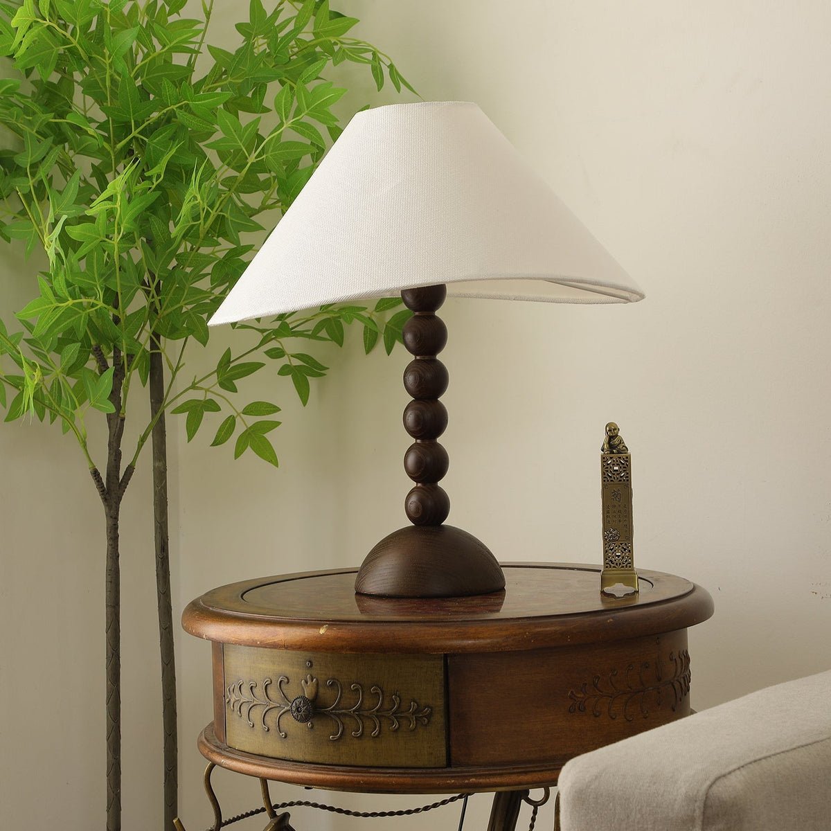 Lennox lámpara de mesa elegante de madera y tejido