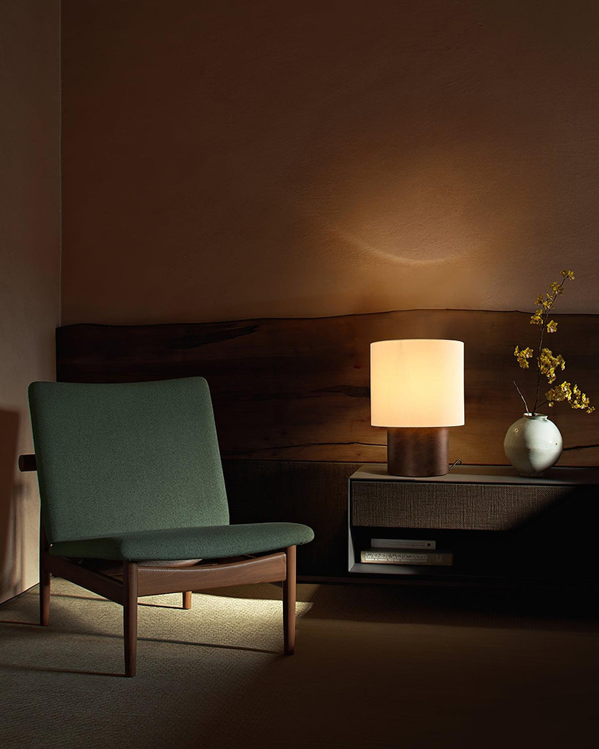 Alvira lámpara de mesa de madera