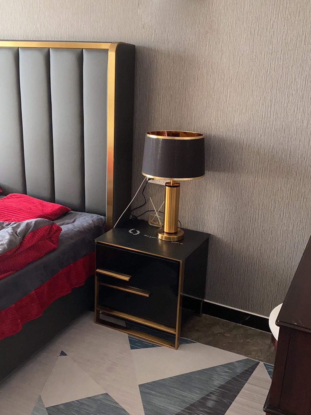 Cur lámpara de mesa moderna