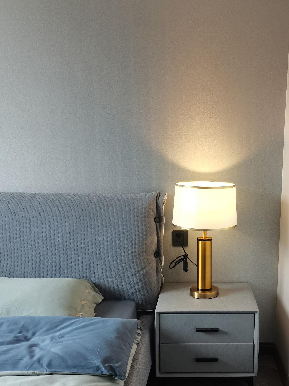 Cur lámpara de mesa moderna
