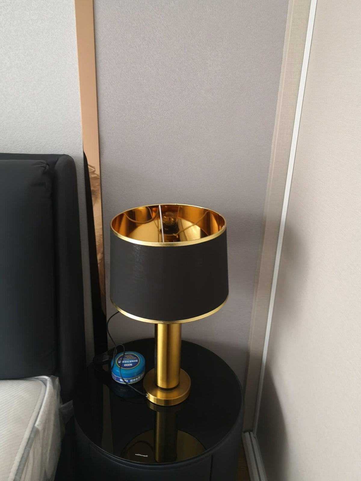 Cur lámpara de mesa moderna