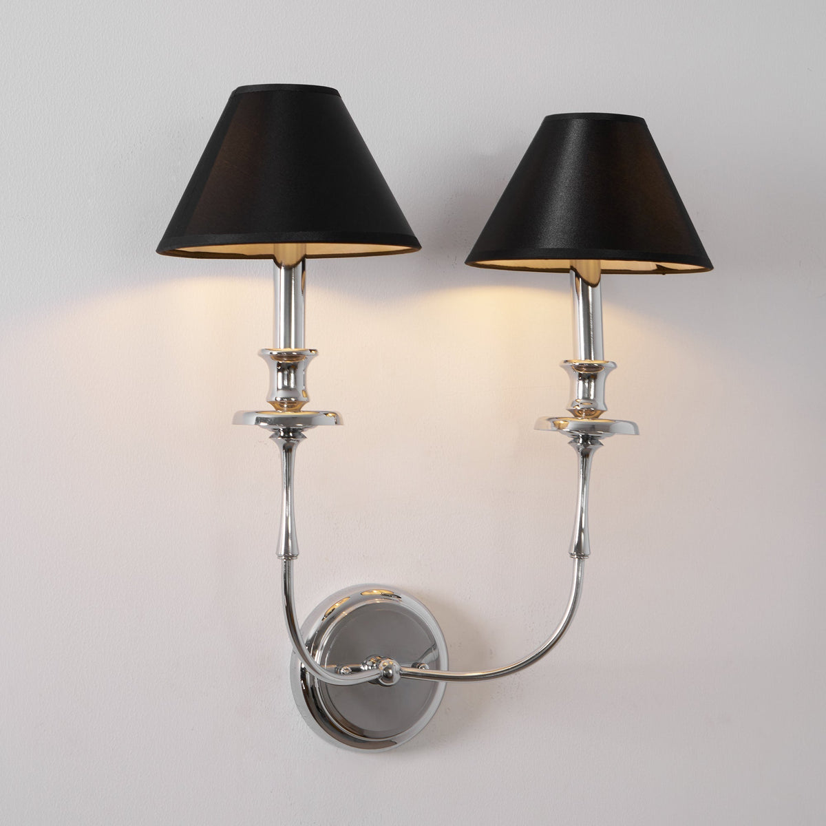 Viraarine aplique de pared