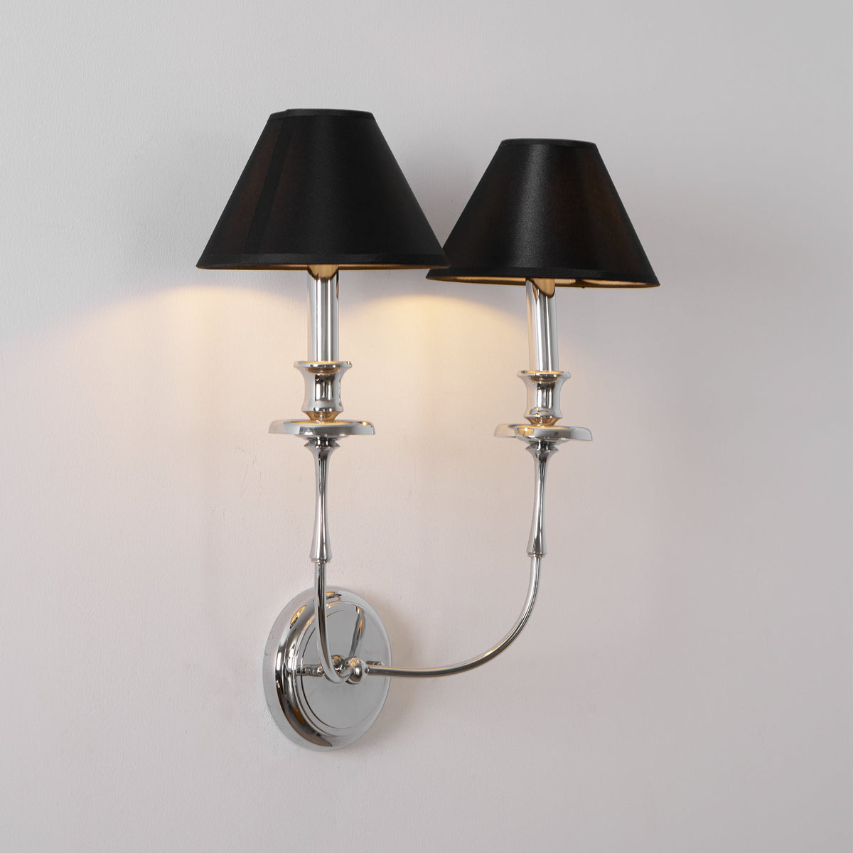 Viraarine aplique de pared