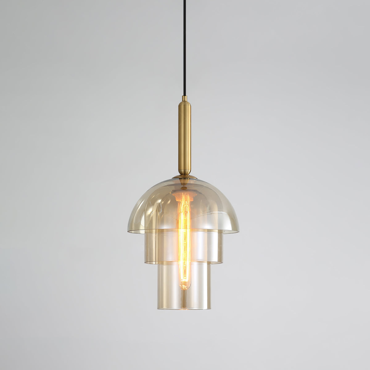 Renley lámpara colgante de cúpula en vidrio cognac y latón, estilo mid-century