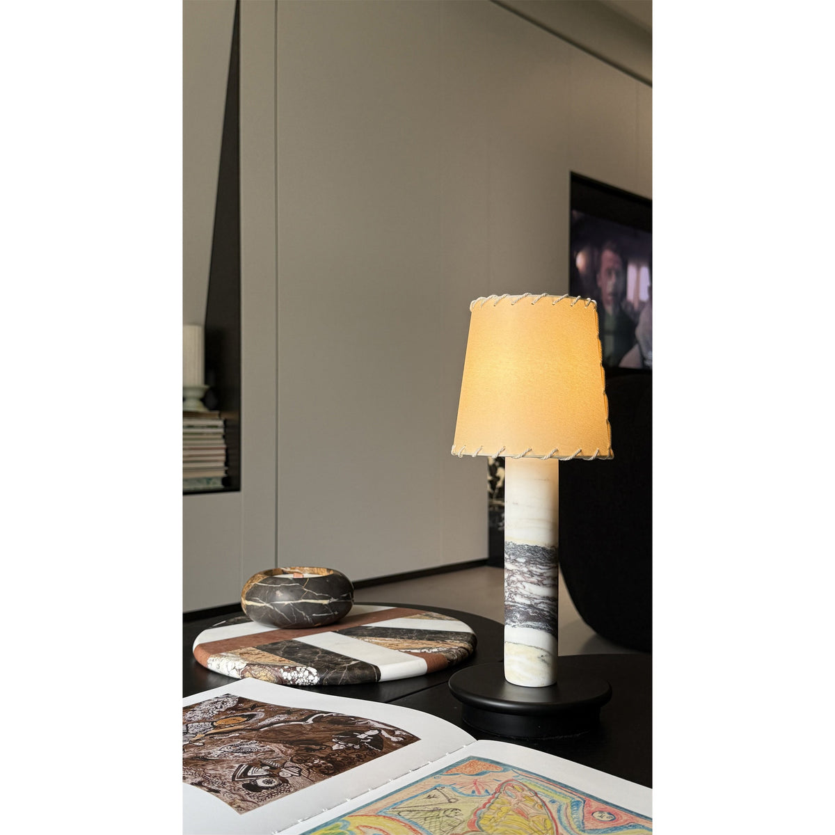 Viraerira lámpara de mesa