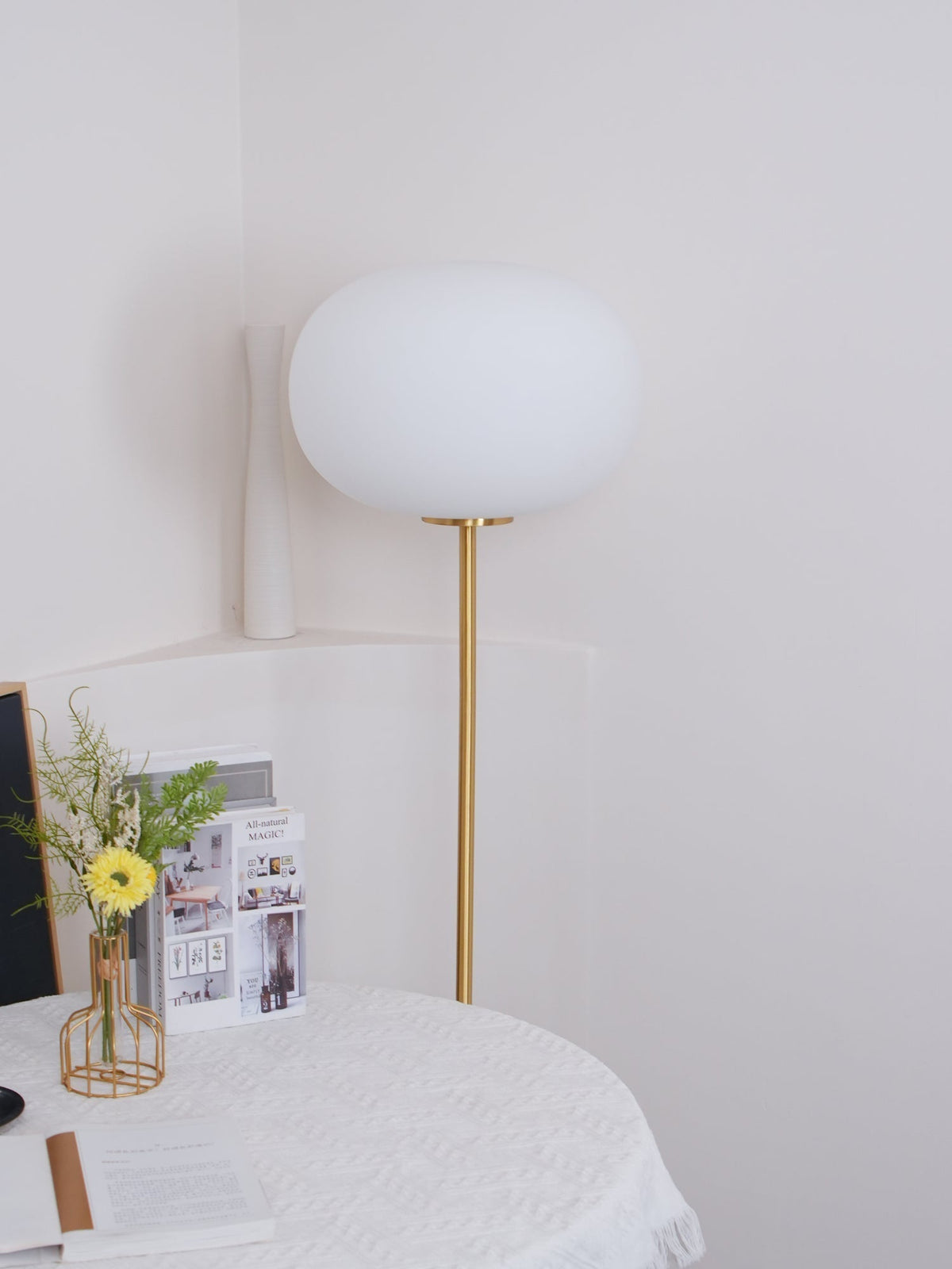 Iloryra Column-Base de travertino lámpara de pie