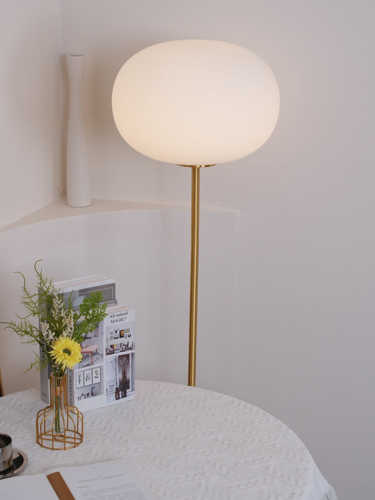 Iloryra Column-Base de travertino lámpara de pie