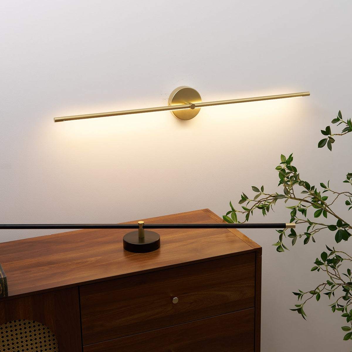Reniaine aplique de pared