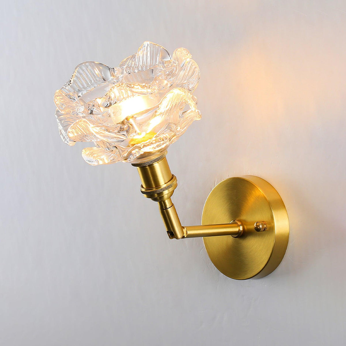 Aplique de pared vintage de latón pétalo