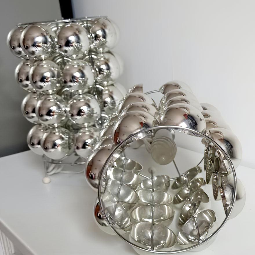 Lirra lámpara de mesa de acero futurista