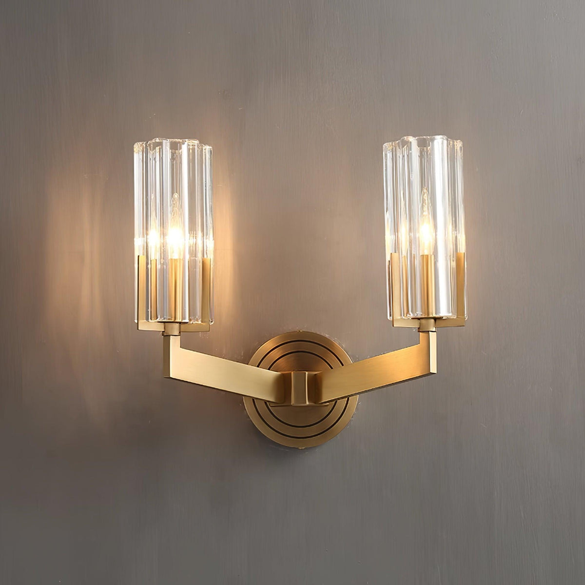 Coen aplique de pared Premium Elegancia en latón con vidrio