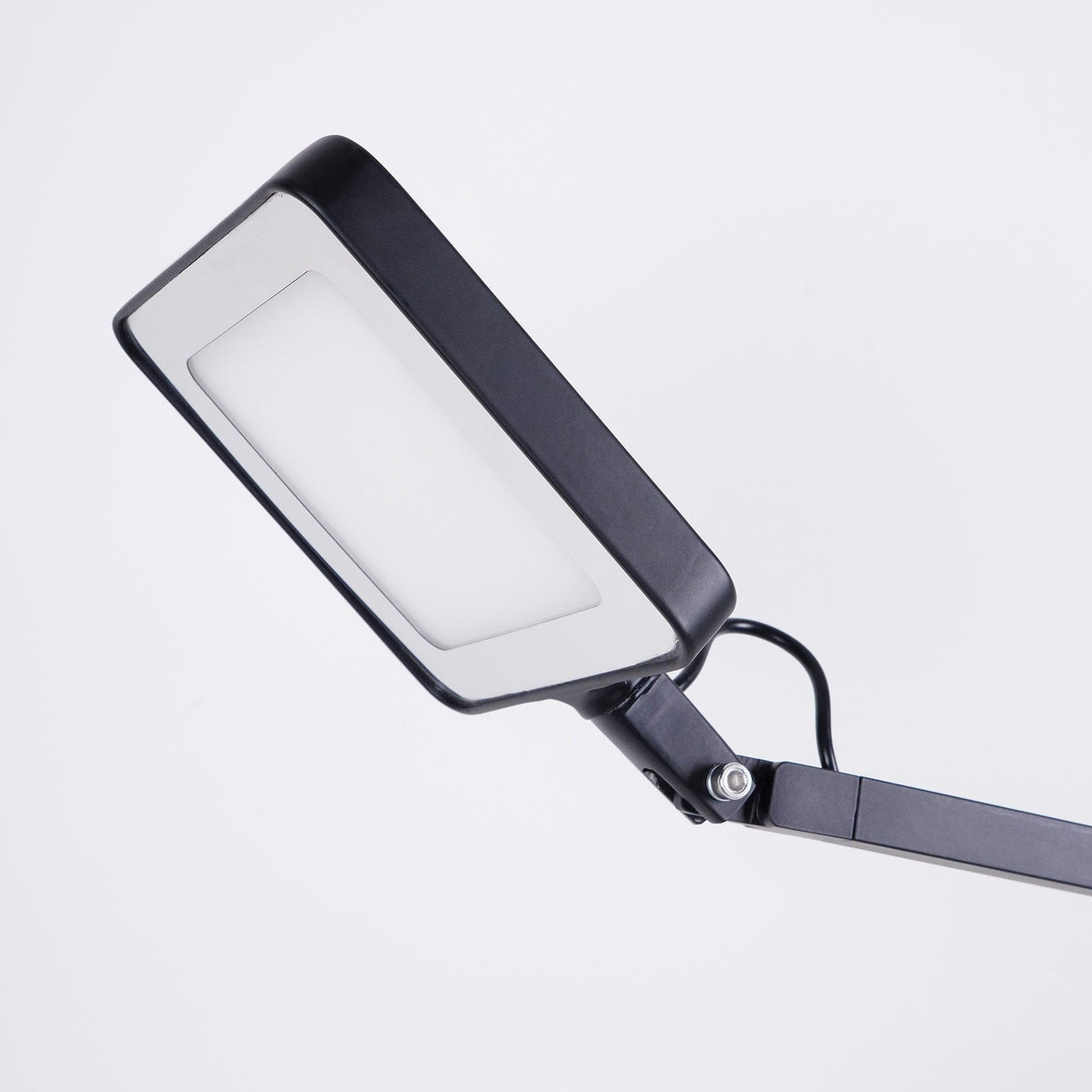 Tevenu lámpara de mesa de aluminio industrial