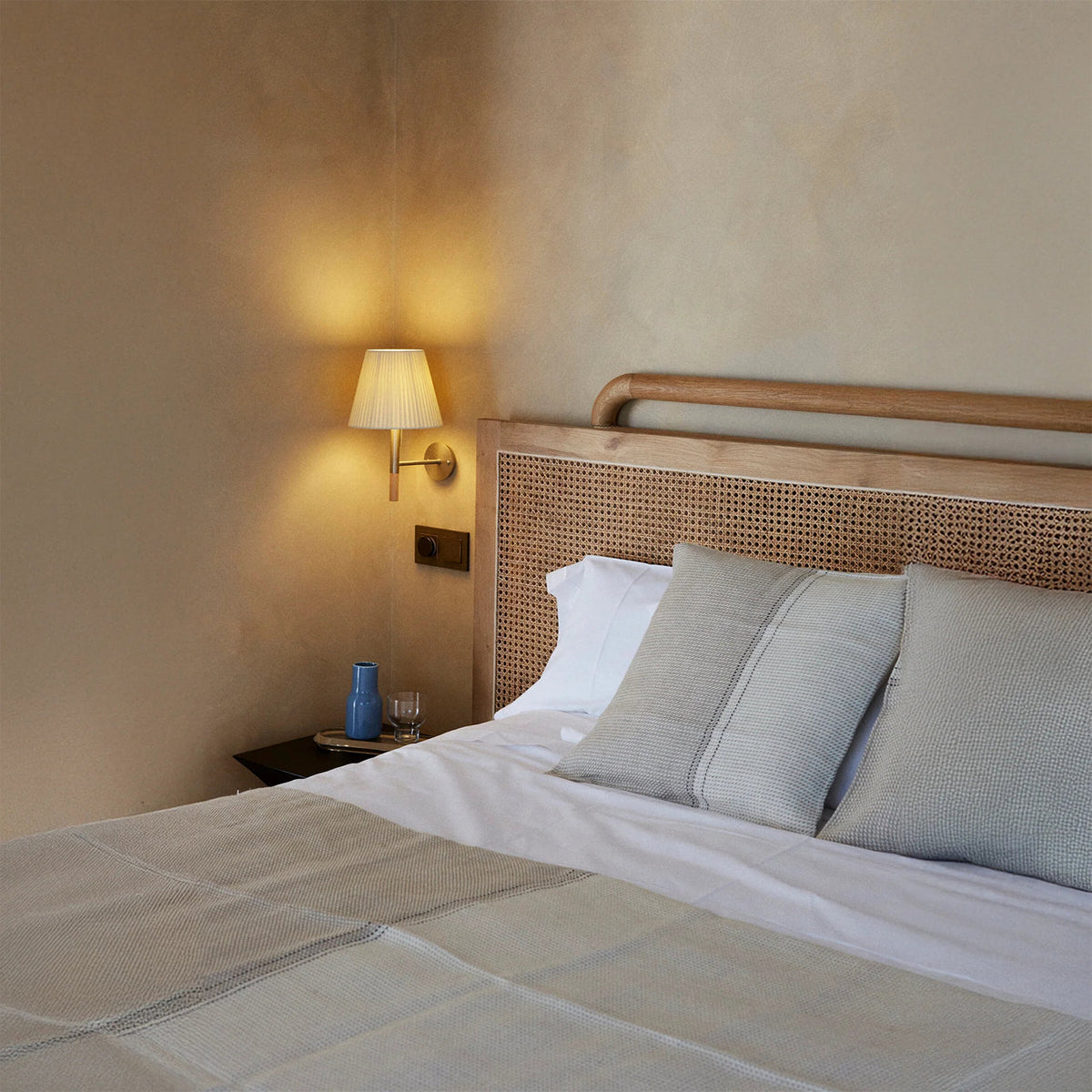 Lunvire aplique de pared
