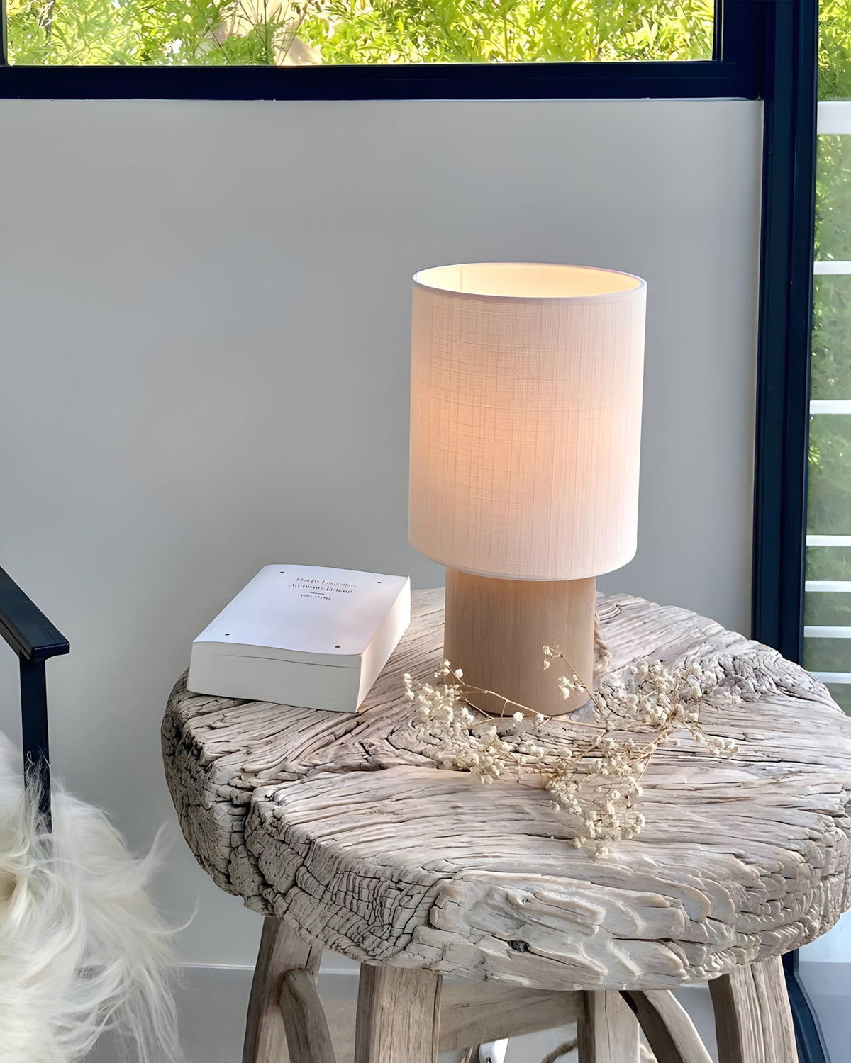 Alderielle lámpara de mesa de madera nogal