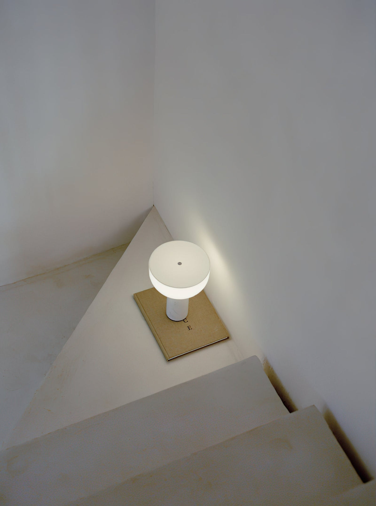 Lunabel lámpara de mesa