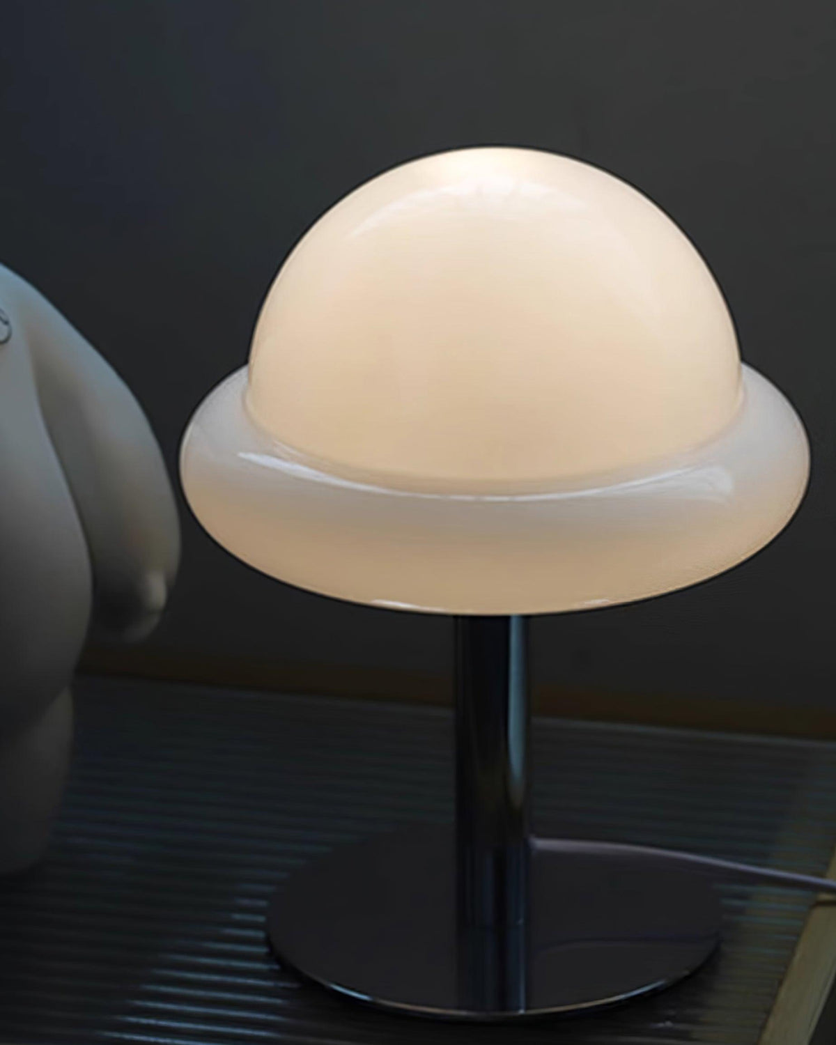 Eirisella lámpara de mesa de vidrio