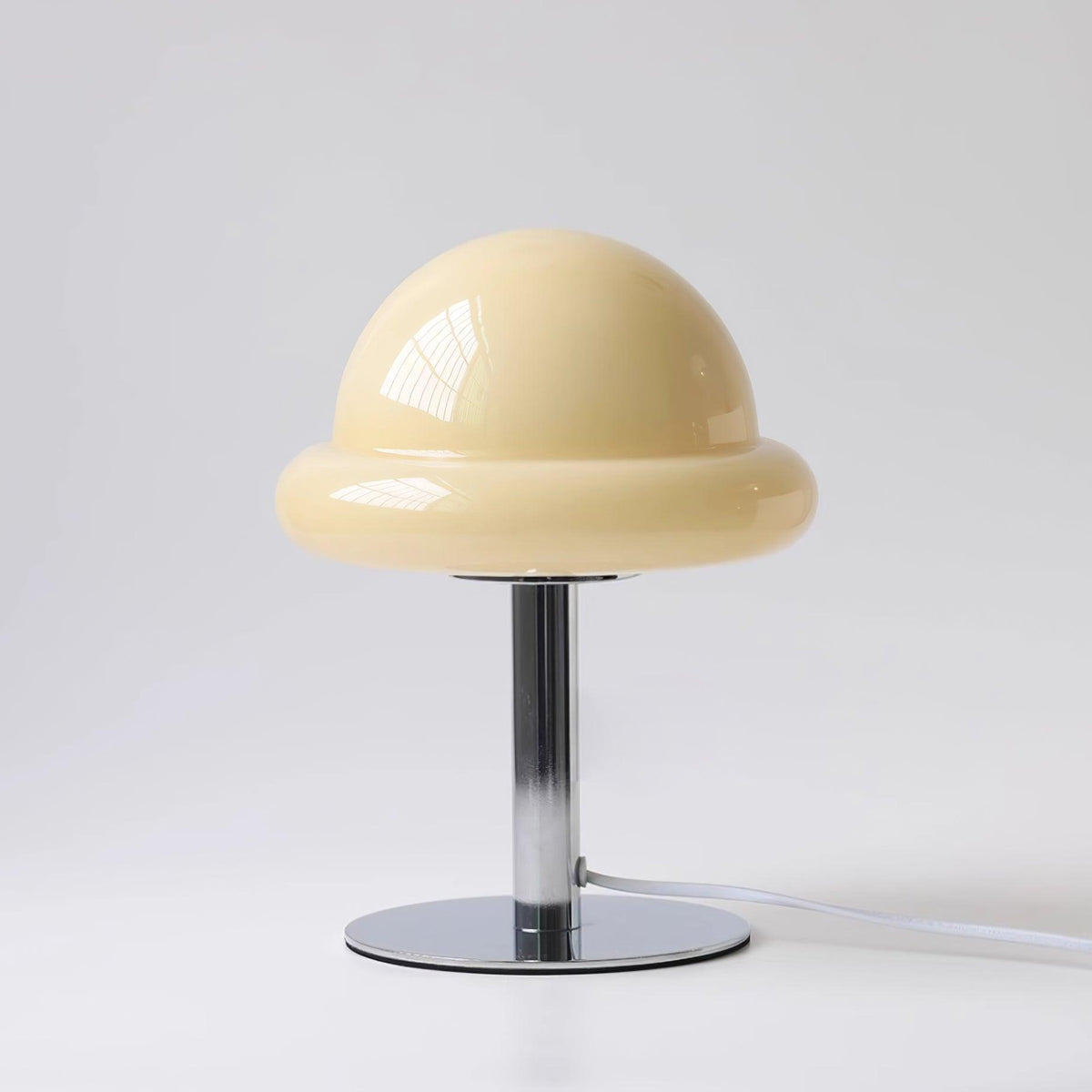 Eirisella lámpara de mesa de vidrio