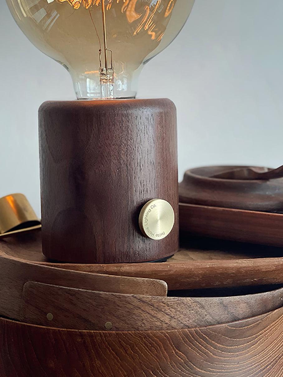 Altheil lámpara de mesa de madera