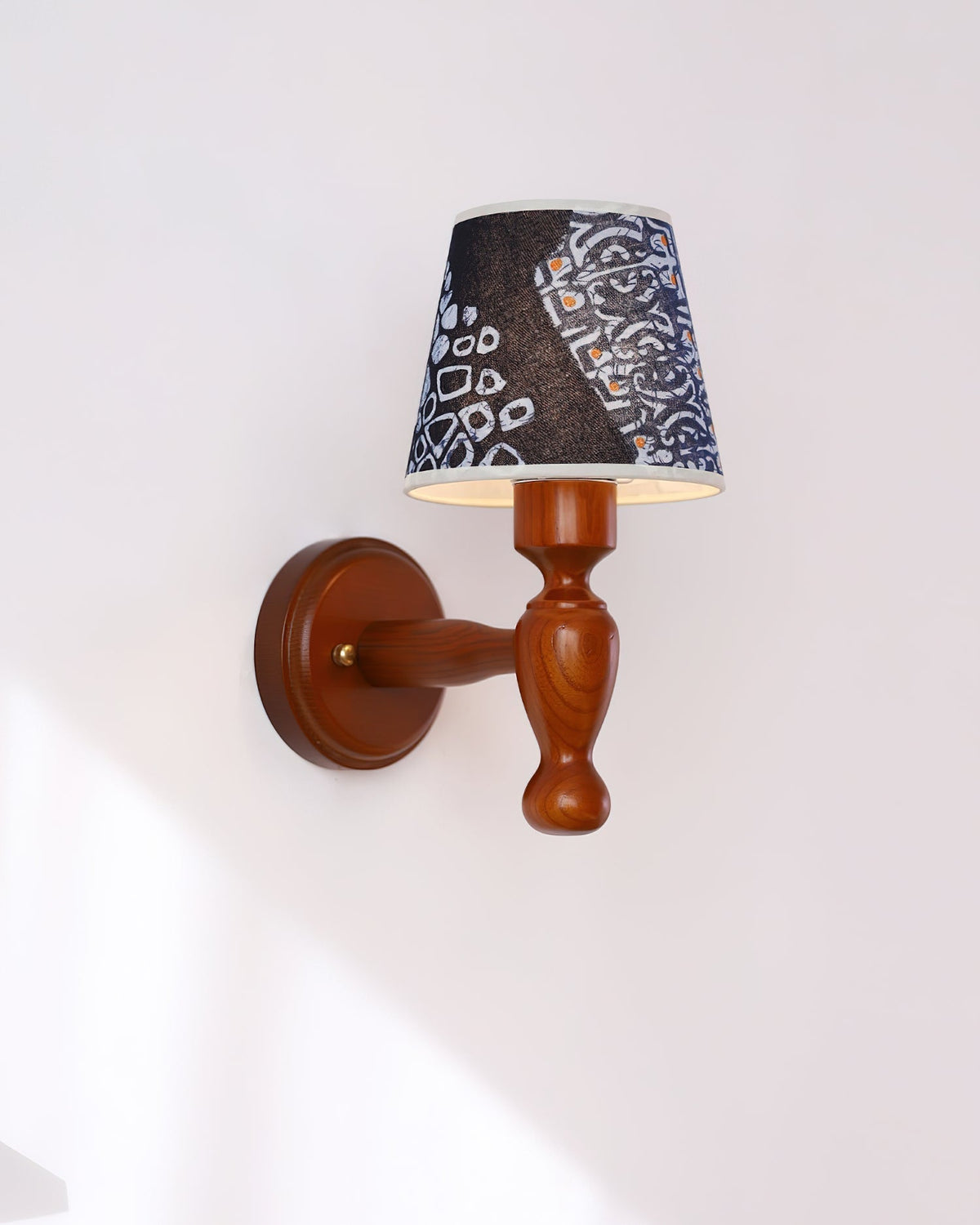 Orbel aplique de pared Mapleleaf de madera