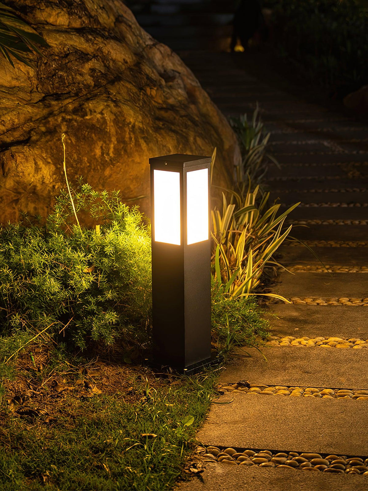 Liorivel luminaria exterior Bollard