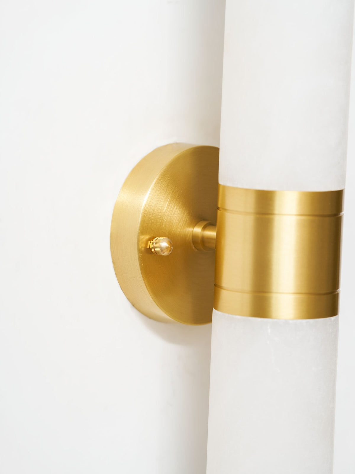 Tira aplique de pared minimalista alabastro