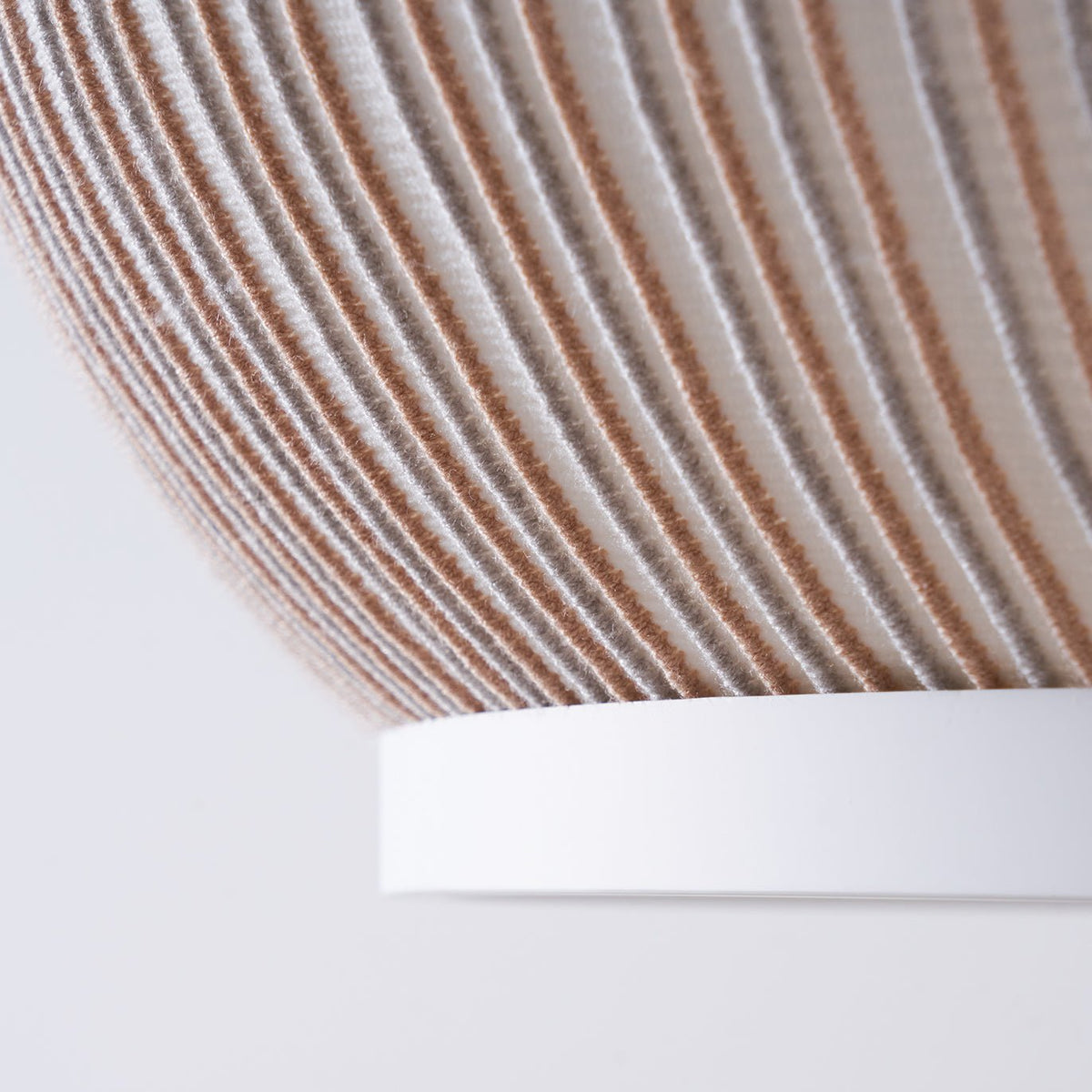 Lineiella lámpara colgante minimalista de tejido