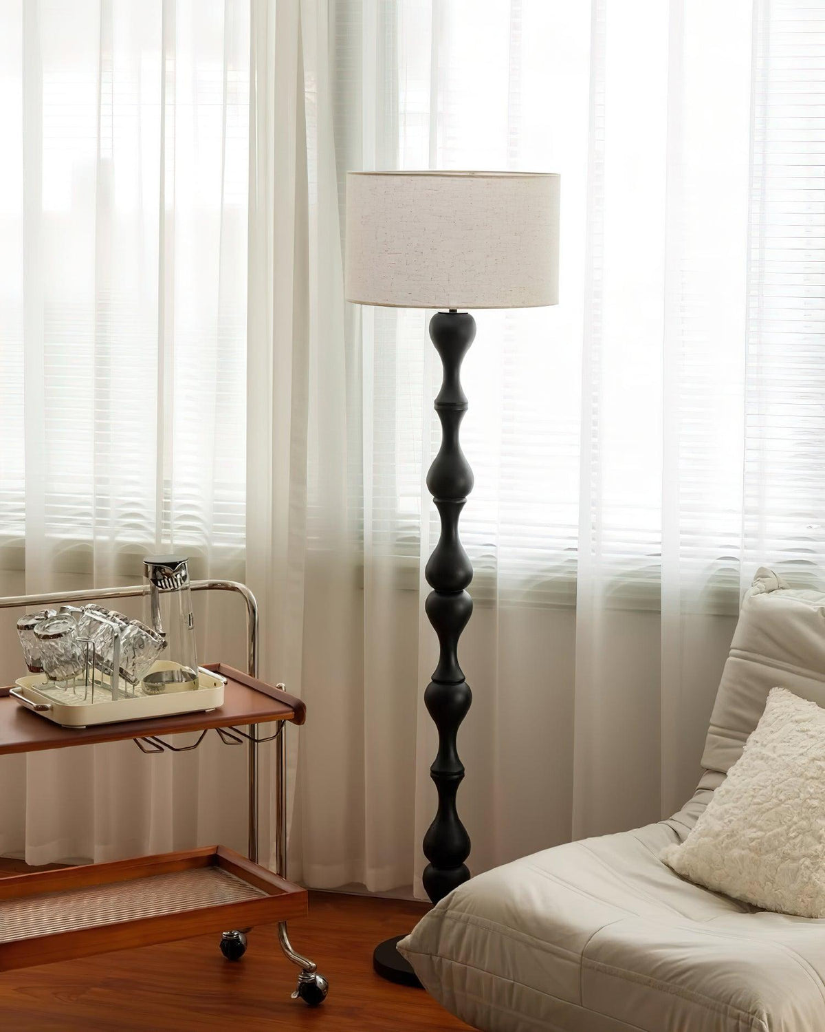 Turner lámpara de pie