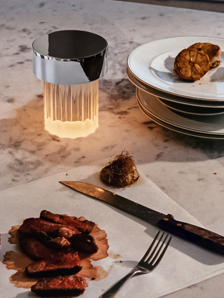 Pryden lámpara de mesa minimalista