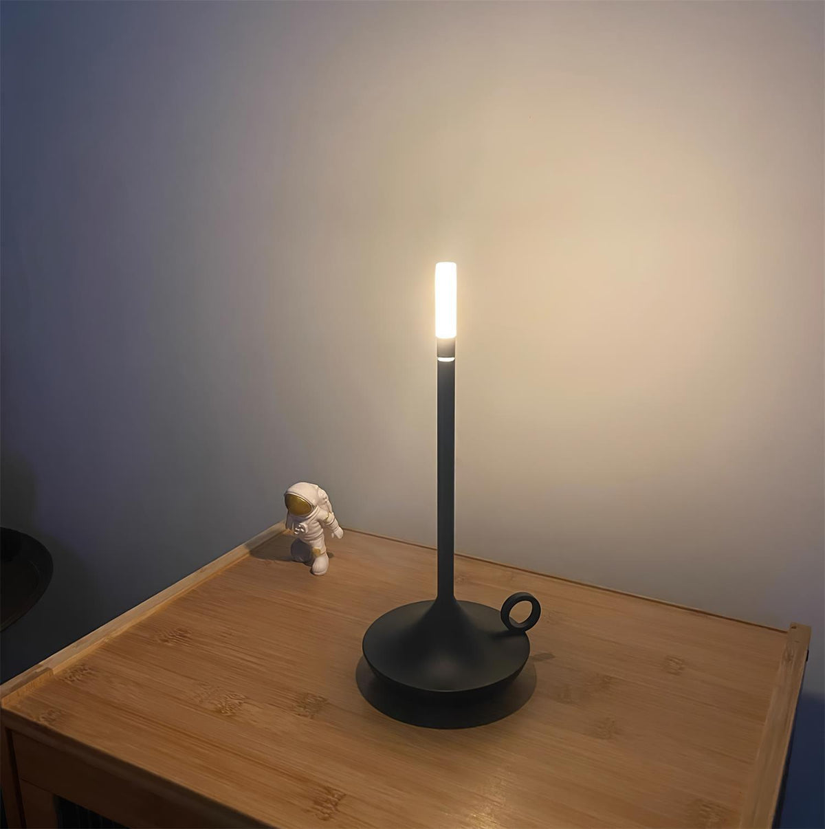 Latin lámpara de mesa latina